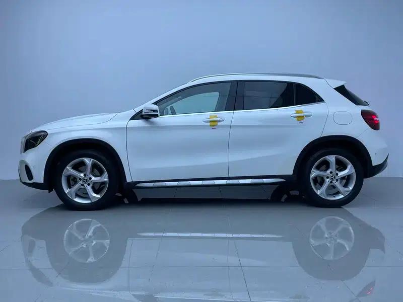 2019 Mercedes-Benz GLA 200 Dynamic — миниатюра 4