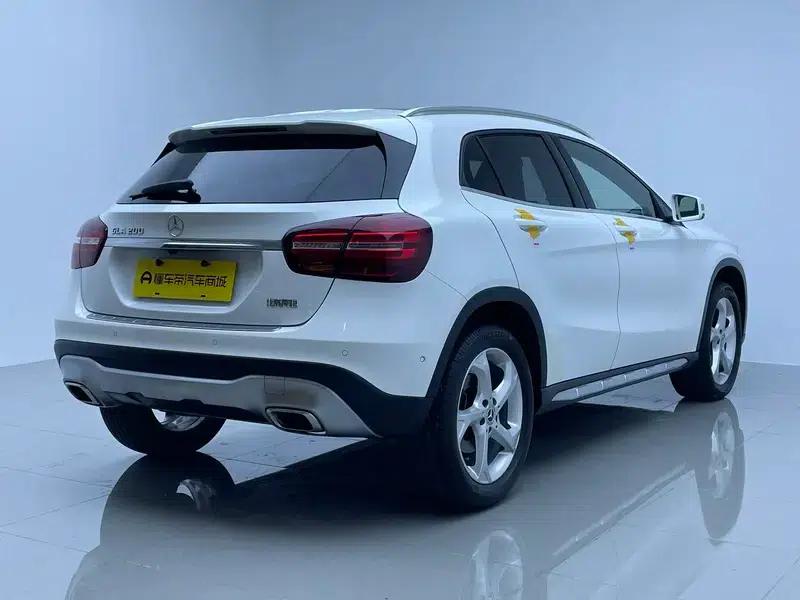 2019 Mercedes-Benz GLA 200 Dynamic — миниатюра 7