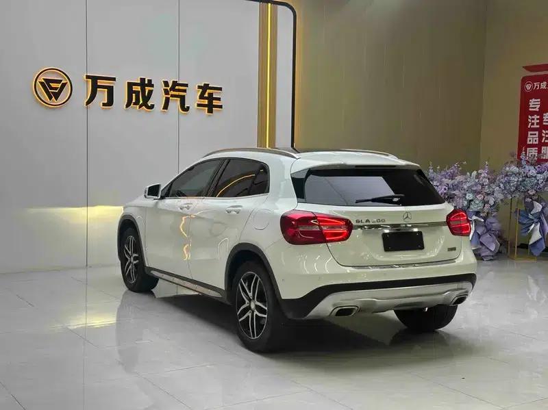 2016 Mercedes-Benz GLA 200 Dynamic — миниатюра 4