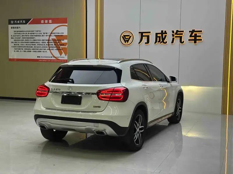 2016 Mercedes-Benz GLA 200 Dynamic — миниатюра 6