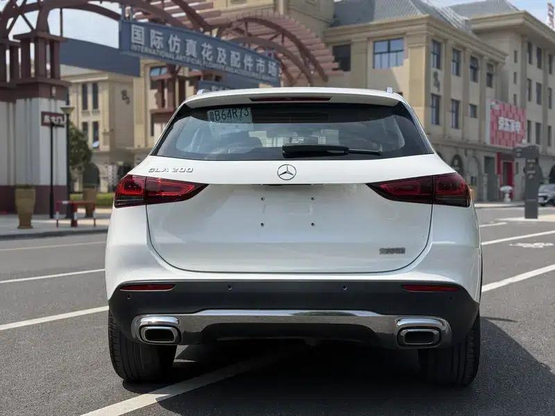 2020 Mercedes-Benz GLA 200 — миниатюра 5