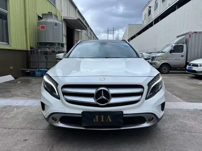 2015 Mercedes-Benz GLA 200 Fashion Edition — миниатюра 2