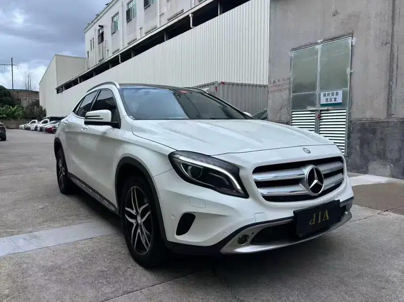 2015 Mercedes-Benz GLA 200 Fashion Edition — миниатюра 3