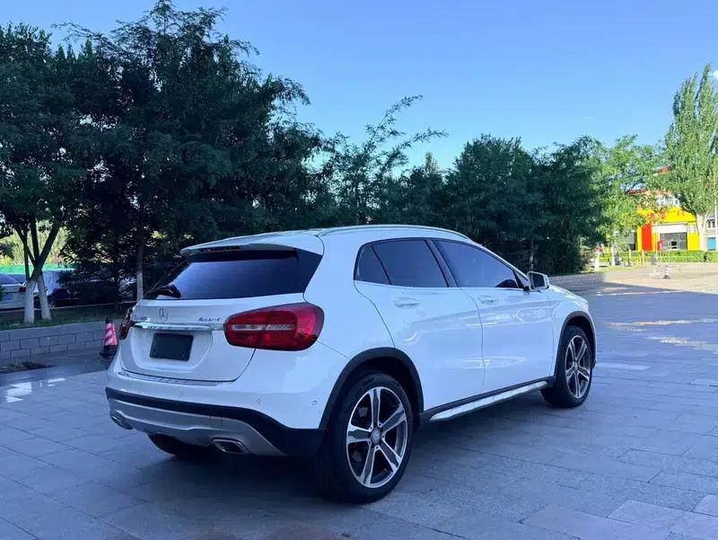 2015 Mercedes-Benz GLA 220 4MATIC Luxury — миниатюра 6