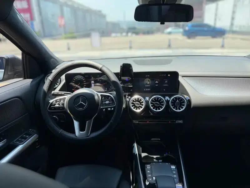 2022 Mercedes-Benz GLA 220 — миниатюра 8