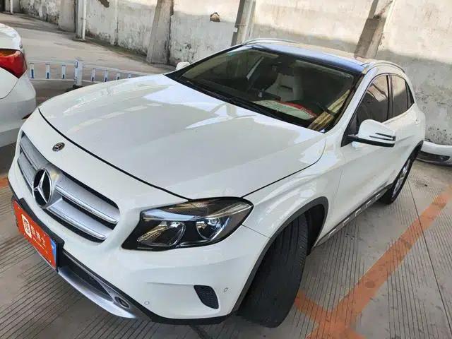 2016 Mercedes-Benz GLA 200 Fashion Edition