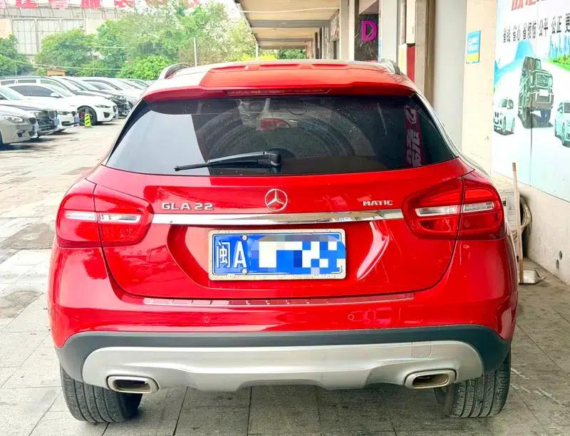 2015 Mercedes-Benz GLA 220 4MATIC Luxury — миниатюра 3