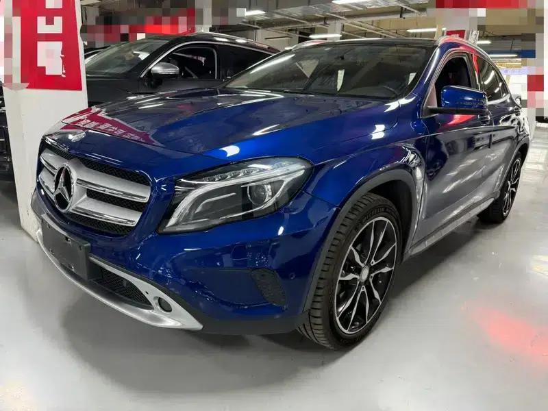 2016 Mercedes-Benz GLA 200 Fashion Edition — миниатюра 1