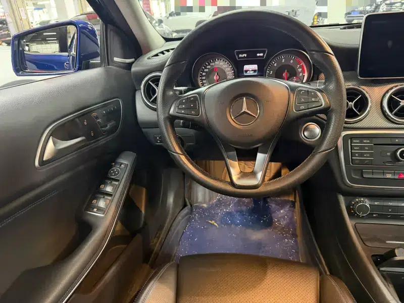2016 Mercedes-Benz GLA 200 Fashion Edition — миниатюра 14
