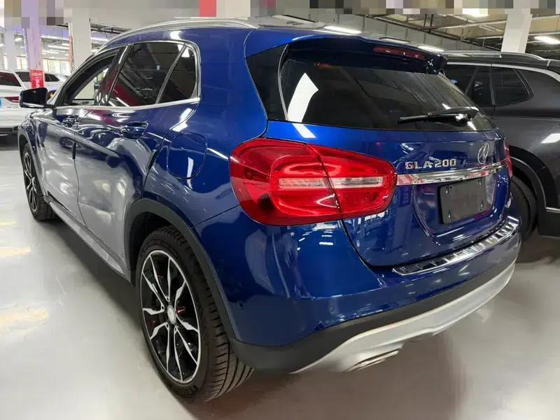 2016 Mercedes-Benz GLA 200 Fashion Edition — миниатюра 3