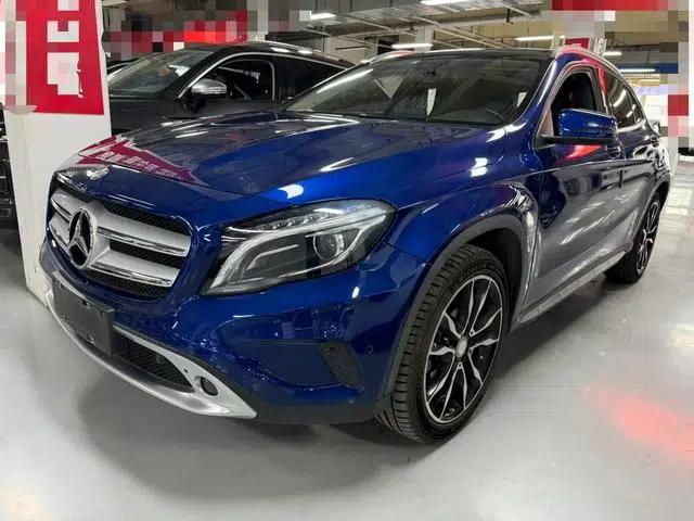 2016 Mercedes-Benz GLA 200 Fashion Edition