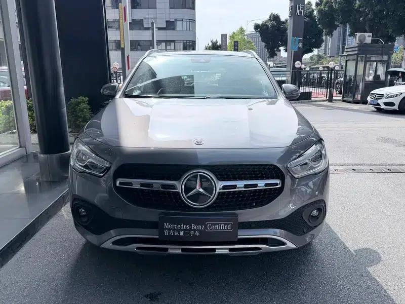 2023 Mercedes-Benz GLA 200 — миниатюра 2