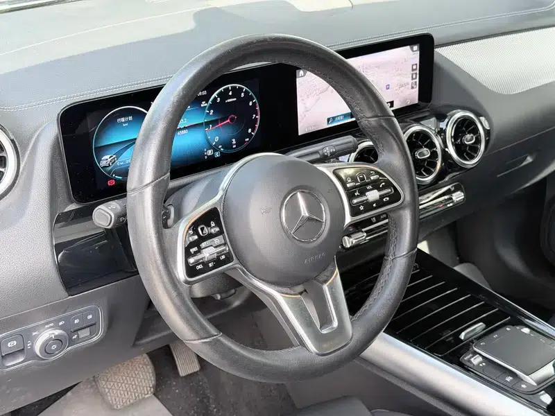 2023 Mercedes-Benz GLA 200 — миниатюра 11
