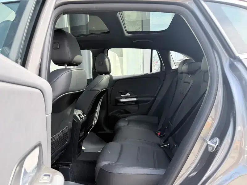 2023 Mercedes-Benz GLA 200 — миниатюра 18