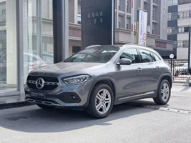 2023 Mercedes-Benz GLA 200