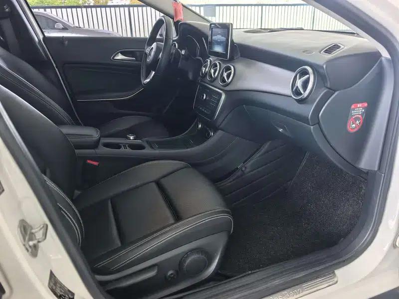 2017 Mercedes-Benz GLA 200 Dynamic — миниатюра 11