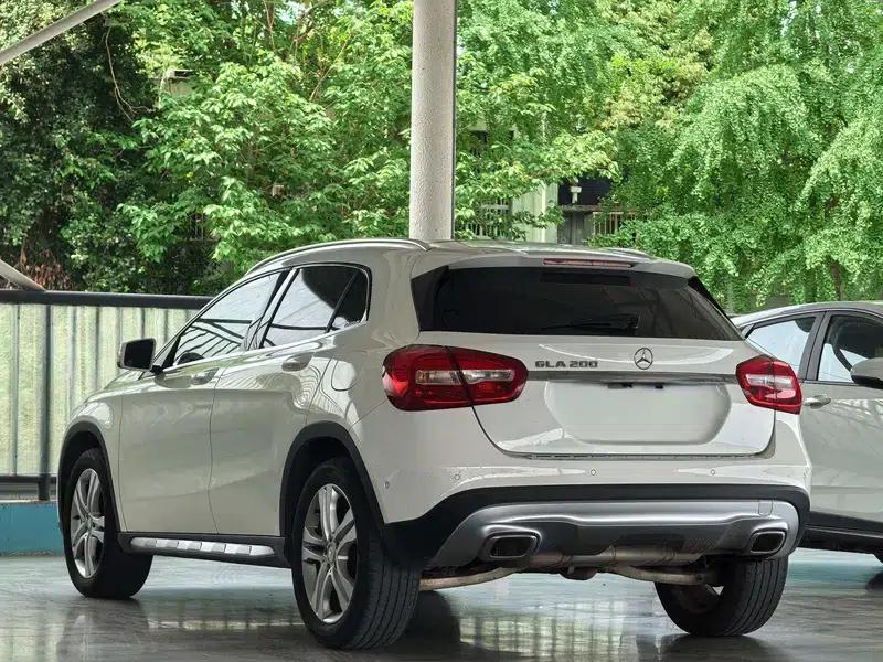 2017 Mercedes-Benz GLA 200 Dynamic — миниатюра 5