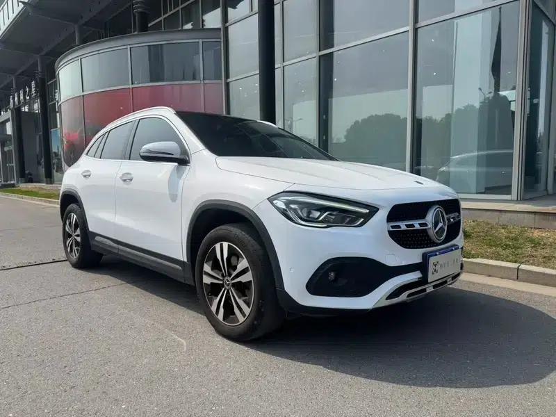 2020 Mercedes-Benz GLA 200 — миниатюра 3