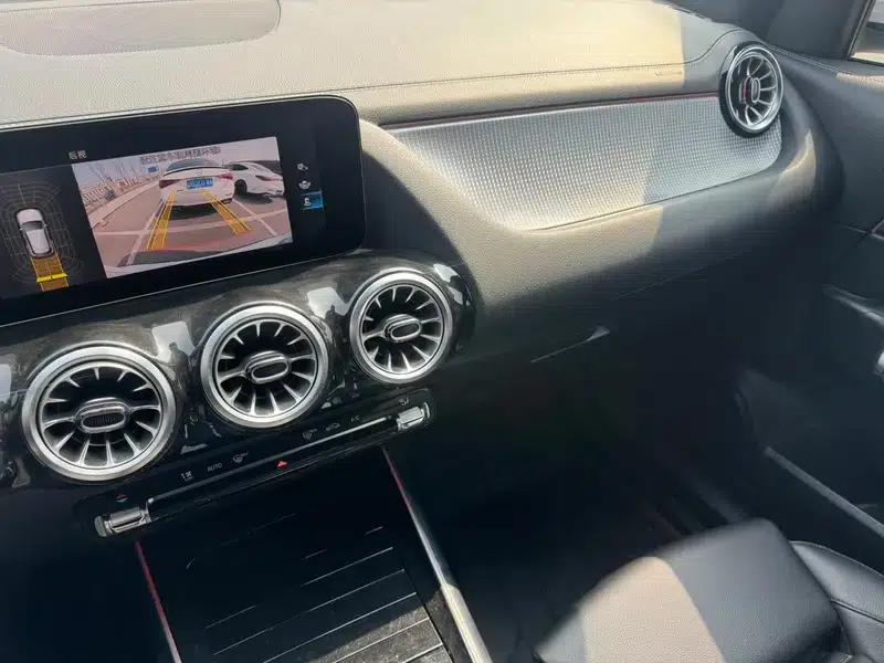 2020 Mercedes-Benz GLA 200 — миниатюра 10