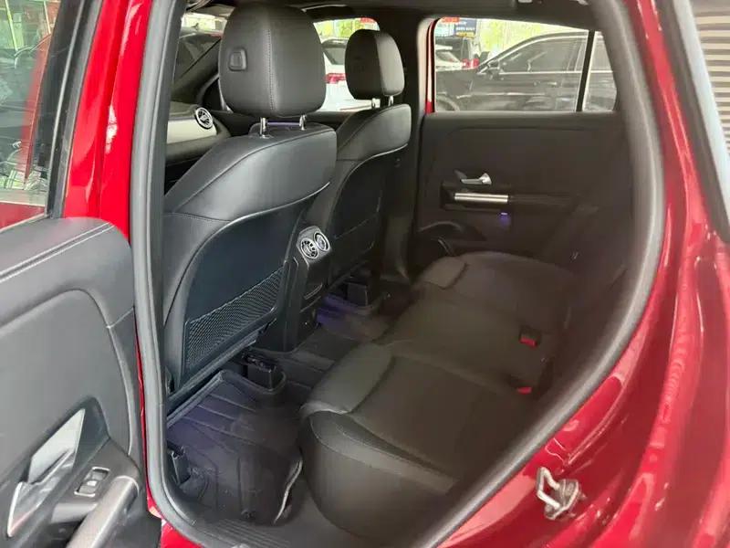2020 Mercedes-Benz GLA 180 — миниатюра 9