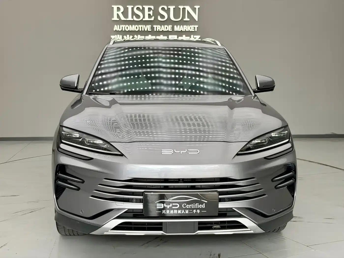 Song PLUS New Energy 2024 Glory Edition DM-i 110km Flagship Model — миниатюра 2