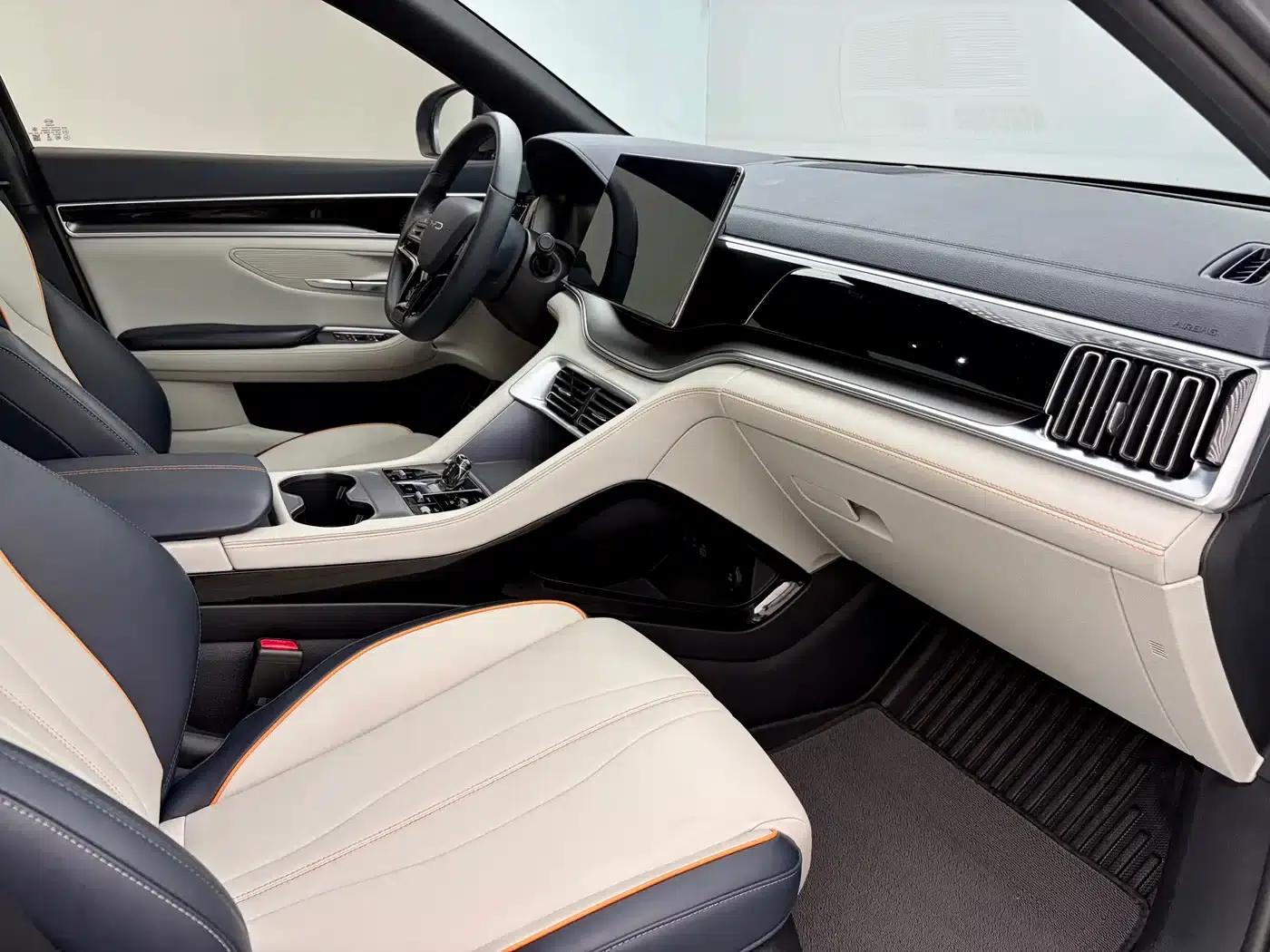 Song PLUS New Energy 2024 Glory Edition DM-i 110km Flagship Model — миниатюра 7