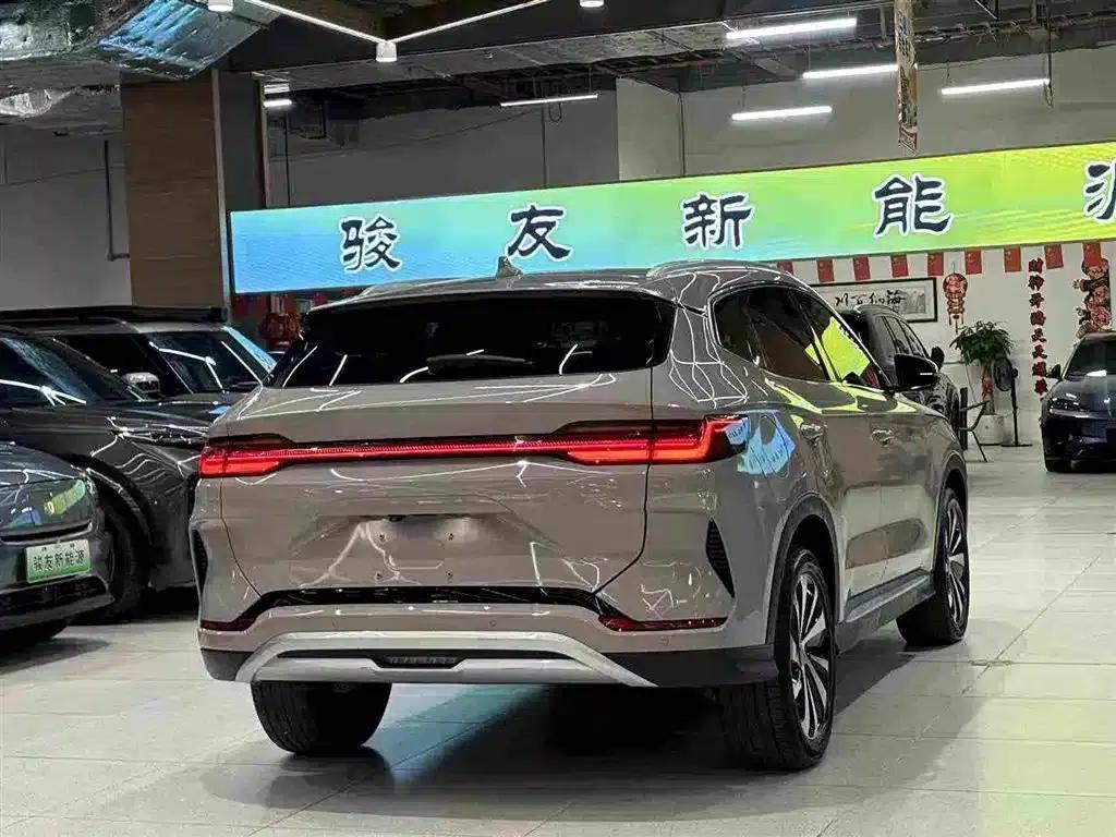 Song PLUS New Energy 2024 Glory Edition DM-i 110km Flagship PLUS — миниатюра 3