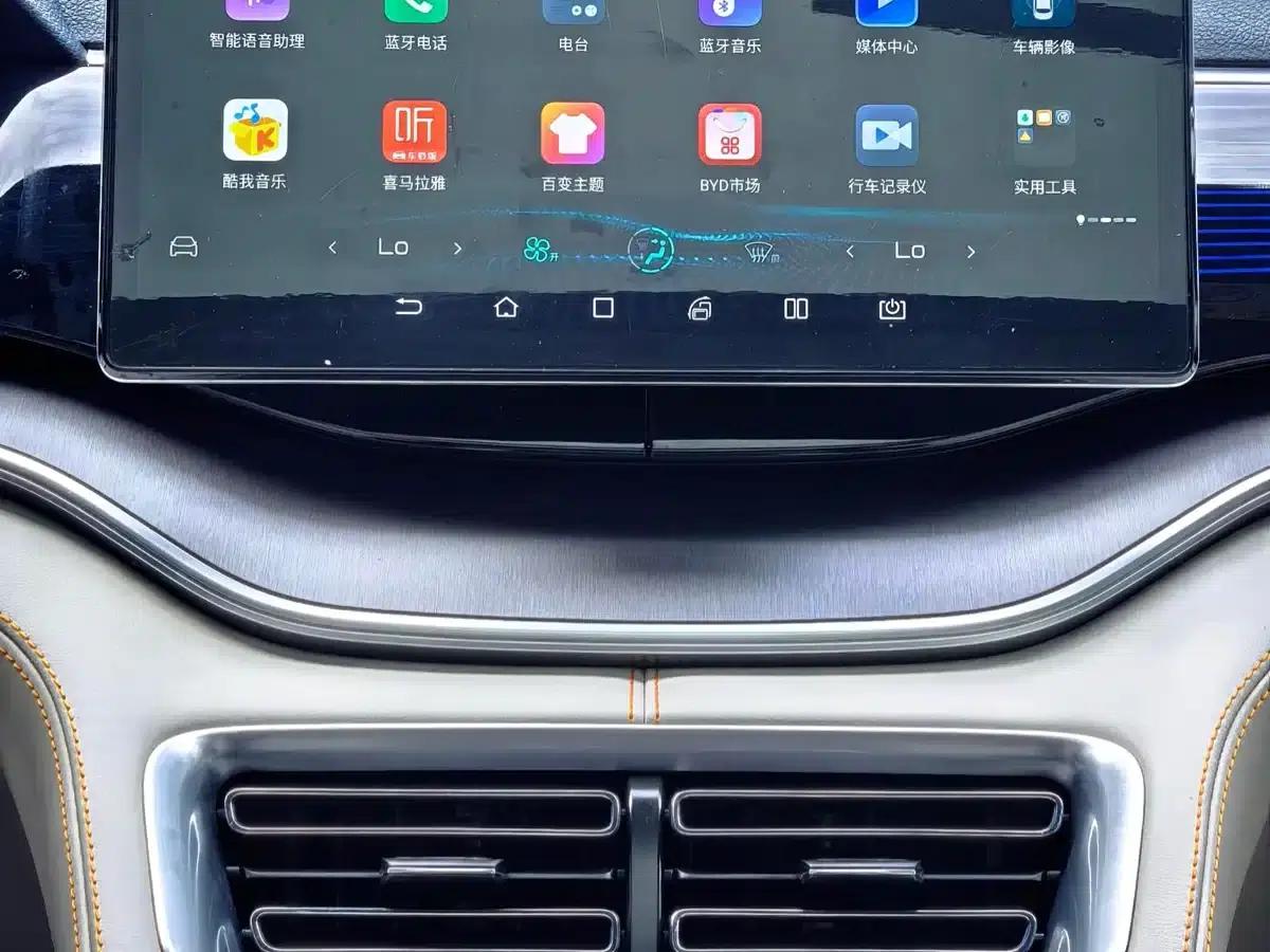 Song PLUS New Energy 2021 EV Flagship Edition — миниатюра 20