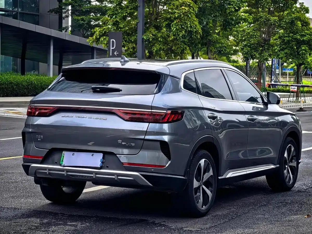 Song PLUS New Energy 2021 EV Flagship Edition — миниатюра 6