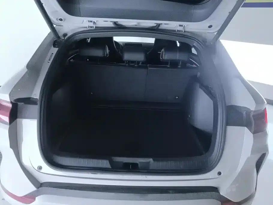 Song PLUS New Energy 2024 Glory Edition DM-i 150km Flagship PLUS — миниатюра 4