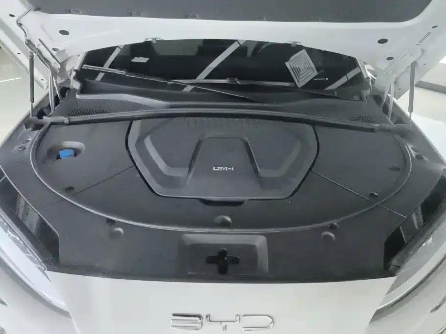 Song PLUS New Energy 2024 Glory Edition DM-i 150km Flagship PLUS — миниатюра 10