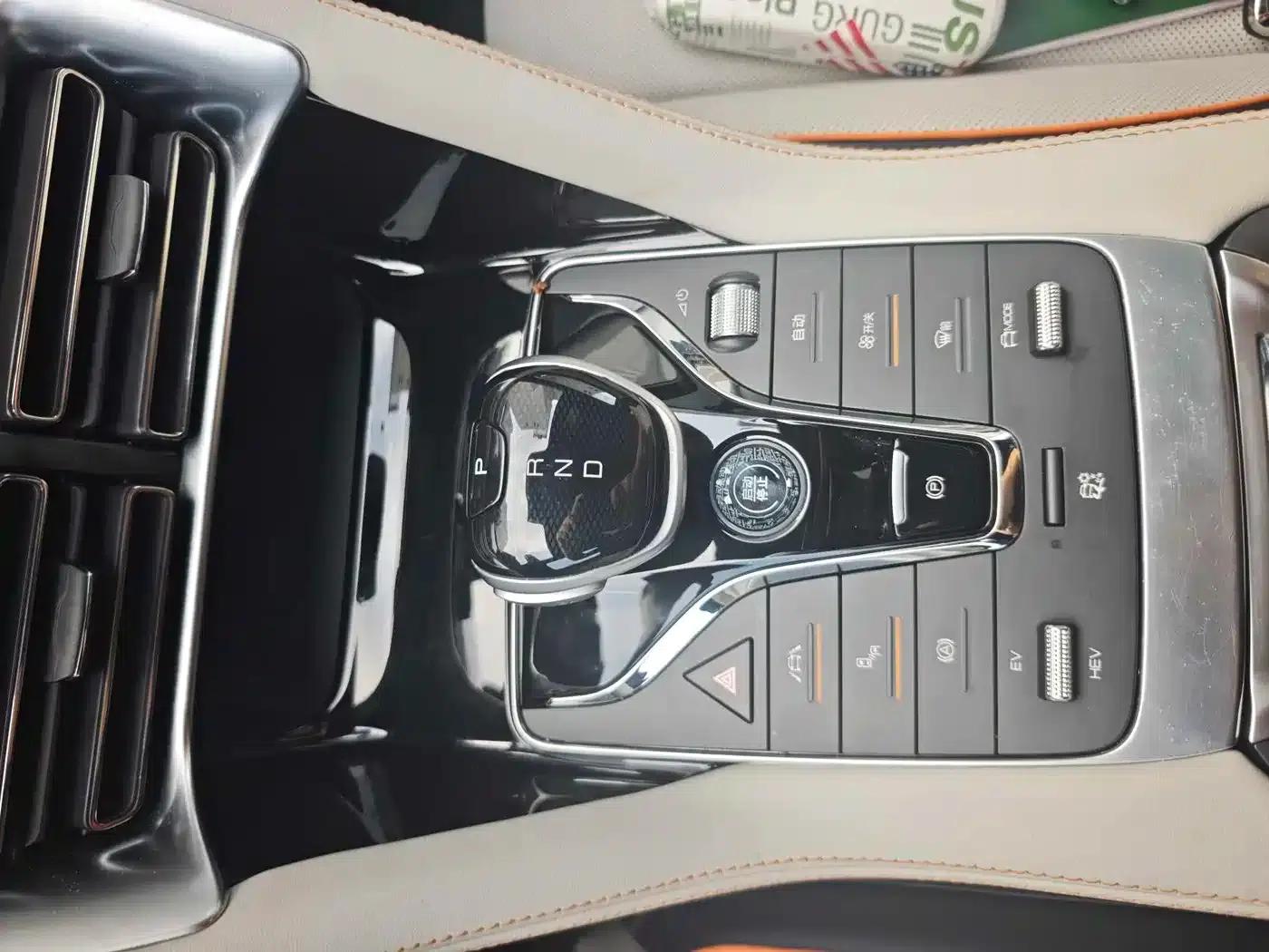 Song PLUS New Energy 2021 DM-i 110KM Flagship PLUS — миниатюра 12