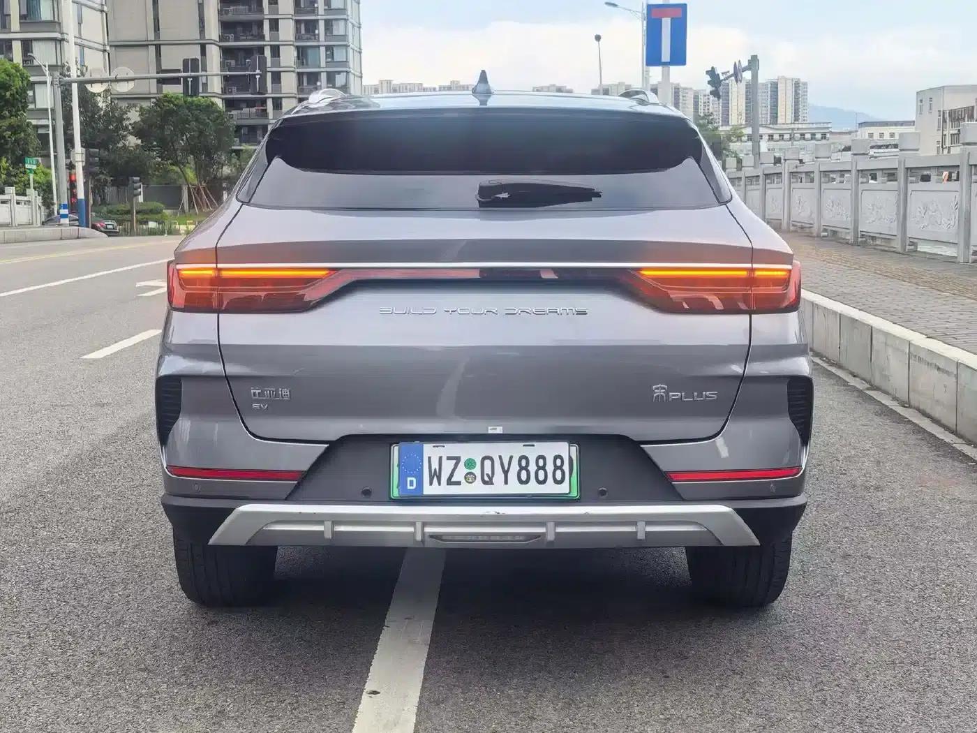Song PLUS New Energy 2023 Champion Edition EV 520KM Premium — миниатюра 8