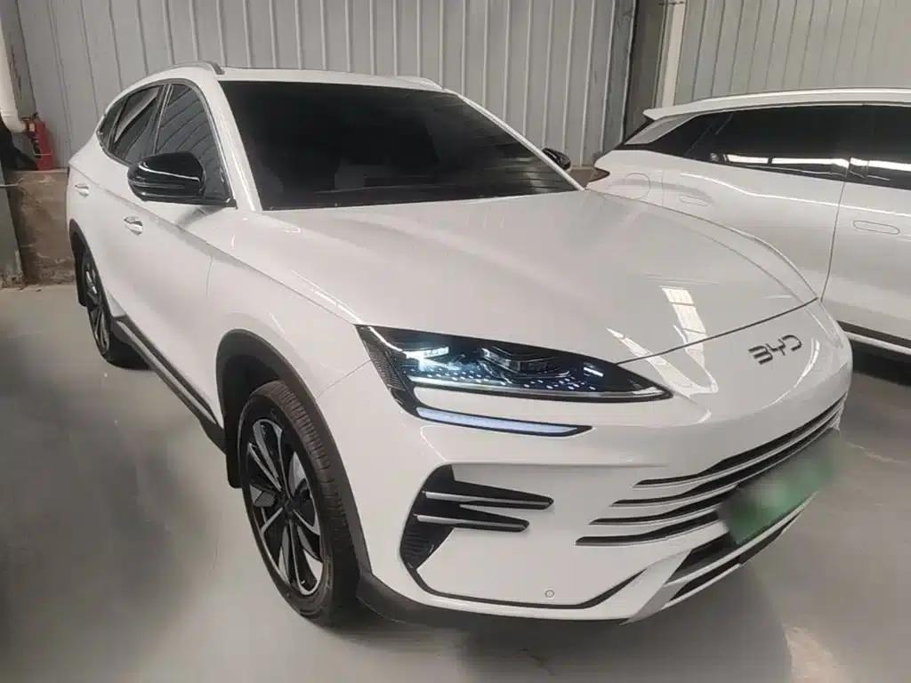 Song PLUS New Energy 2025 DM-i 112KM Premium Edition — миниатюра 4