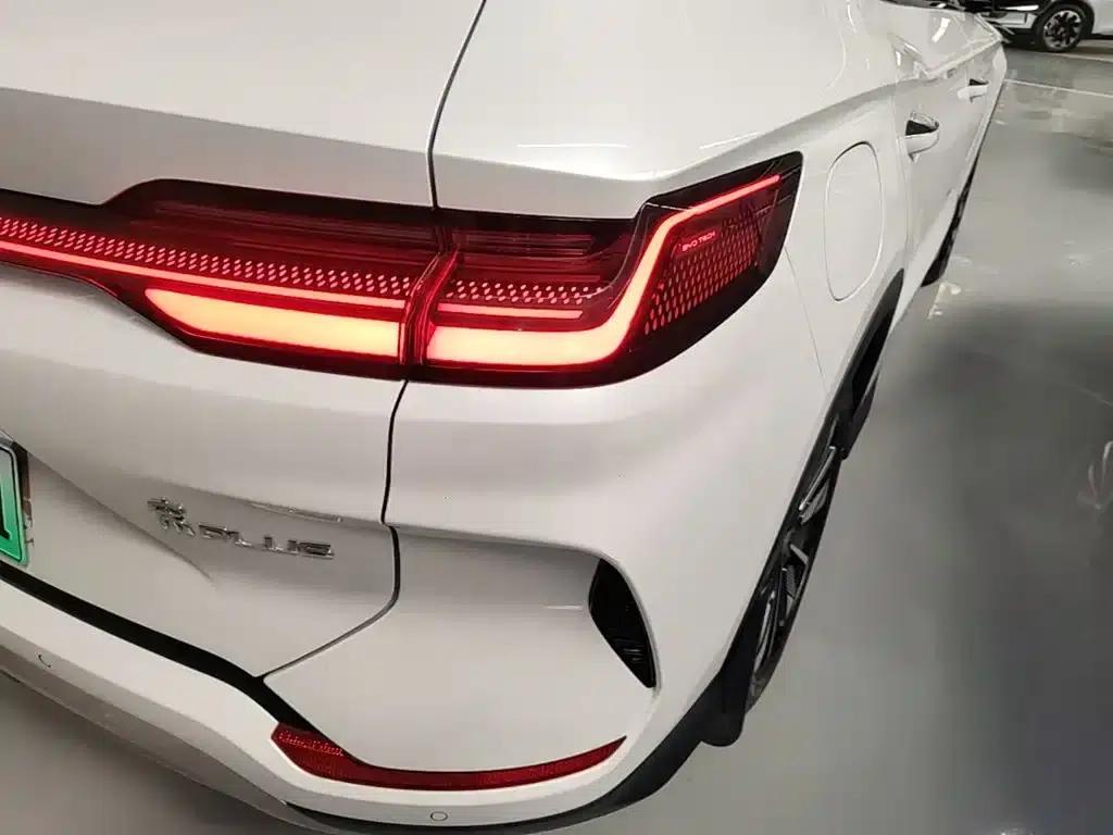 Song PLUS New Energy 2025 DM-i 112KM Premium Edition — миниатюра 8