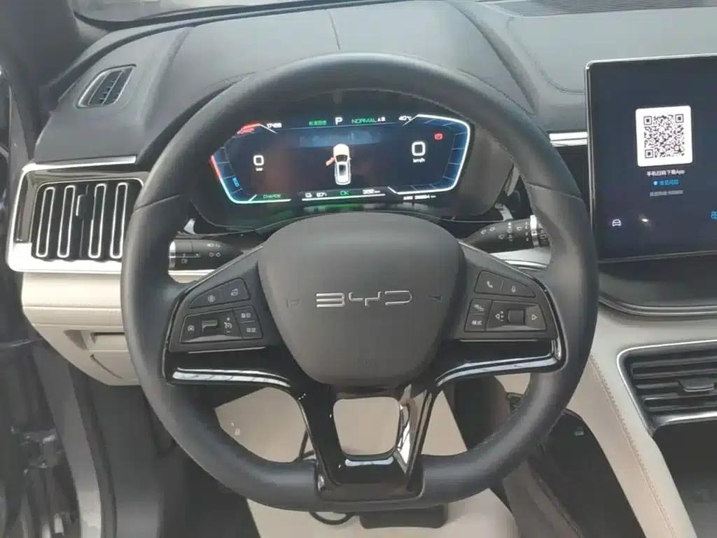 Song PLUS New Energy 2024 Glory Edition EV 520km Premium Model — миниатюра 11