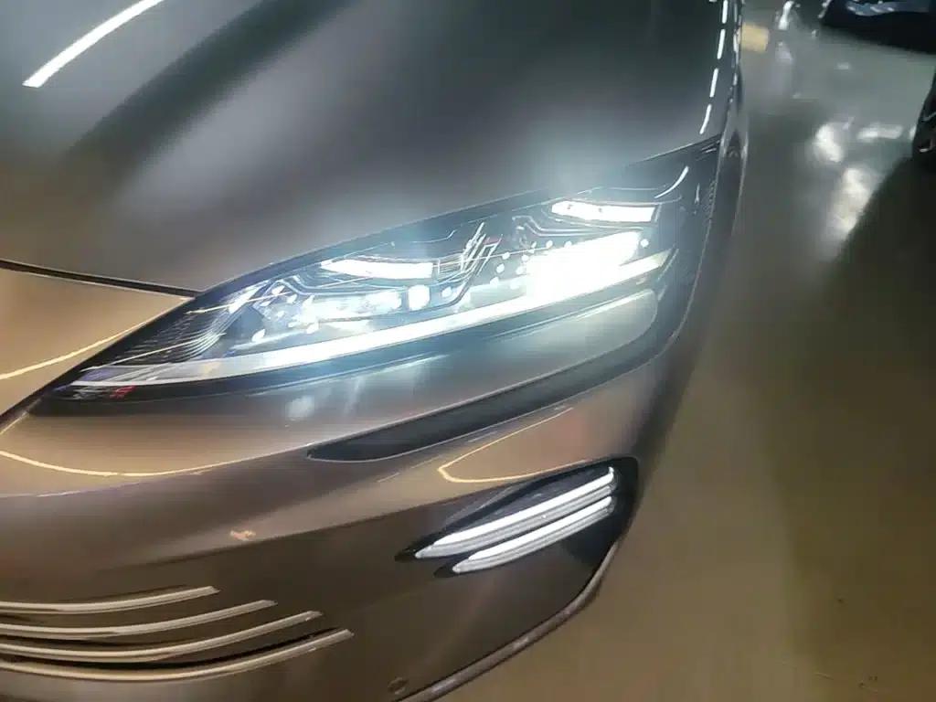 Song PLUS New Energy 2024 Glory Edition DM-i 110km Flagship Model — миниатюра 24
