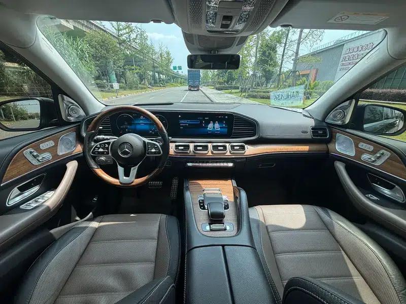2020 Mercedes-Benz GLS 450 4MATIC Luxury — миниатюра 9