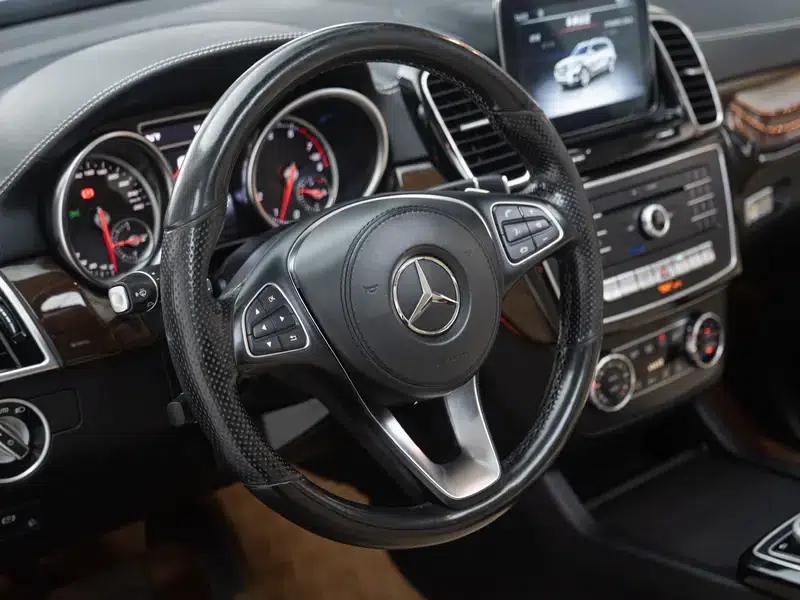 Mercedes-Benz GLS 2019 3.0T Automatic 4WD 7-Seater (Parallel Import) — миниатюра 22
