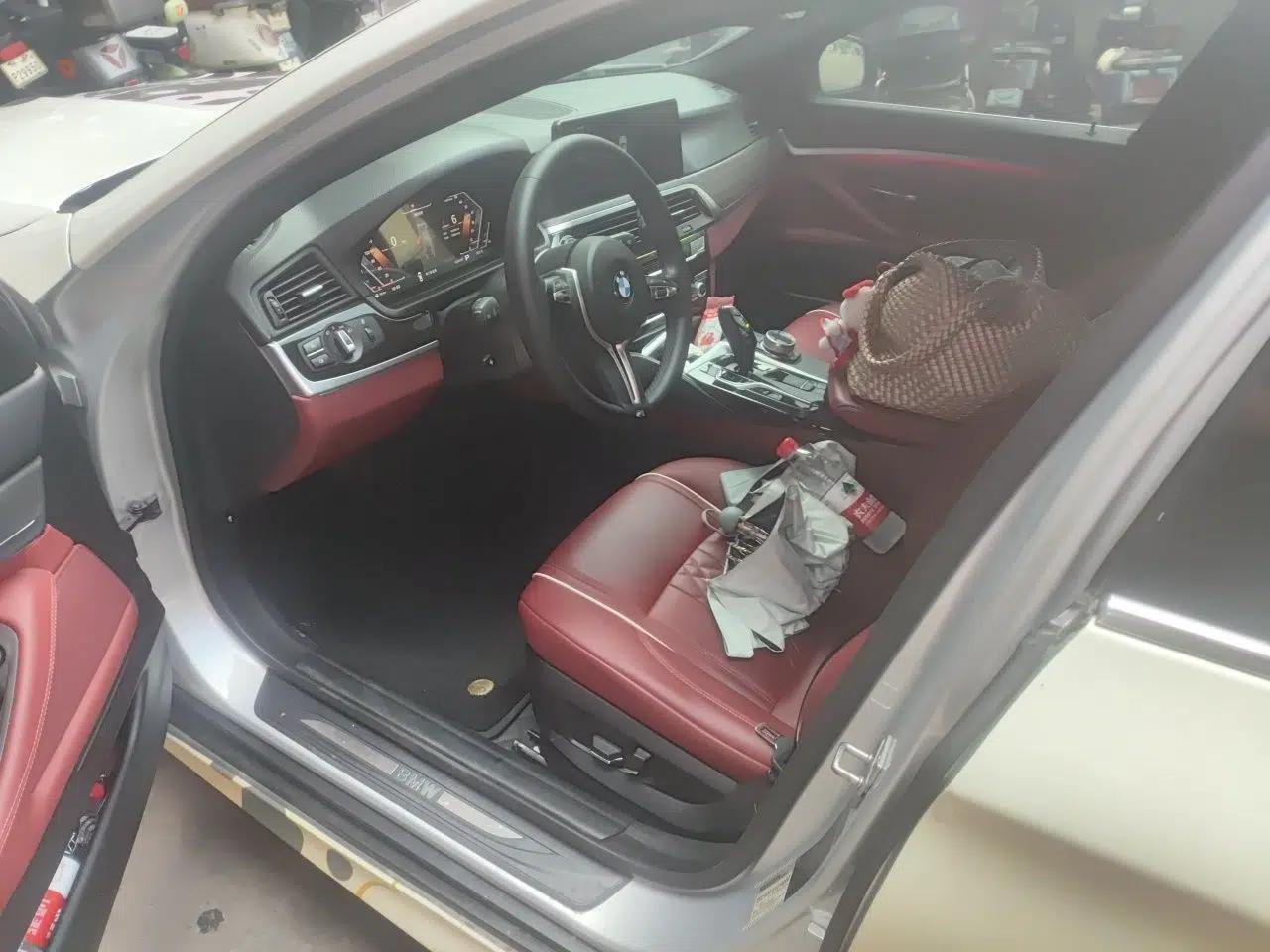 BMW 5 Series 2011 523Li Leading Model — миниатюра 16