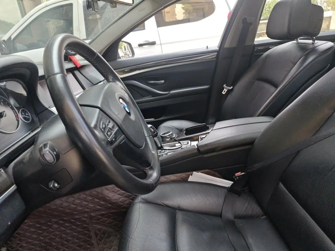 BMW 5 Series 2013 530Li Leading Model — миниатюра 15