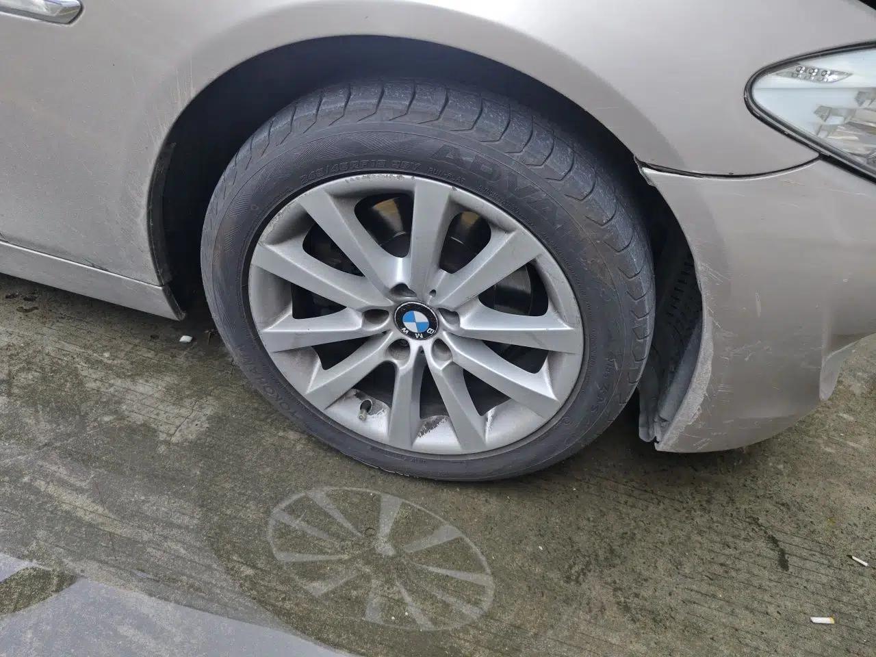 BMW 5 Series 2013 530Li Leading Model — миниатюра 8