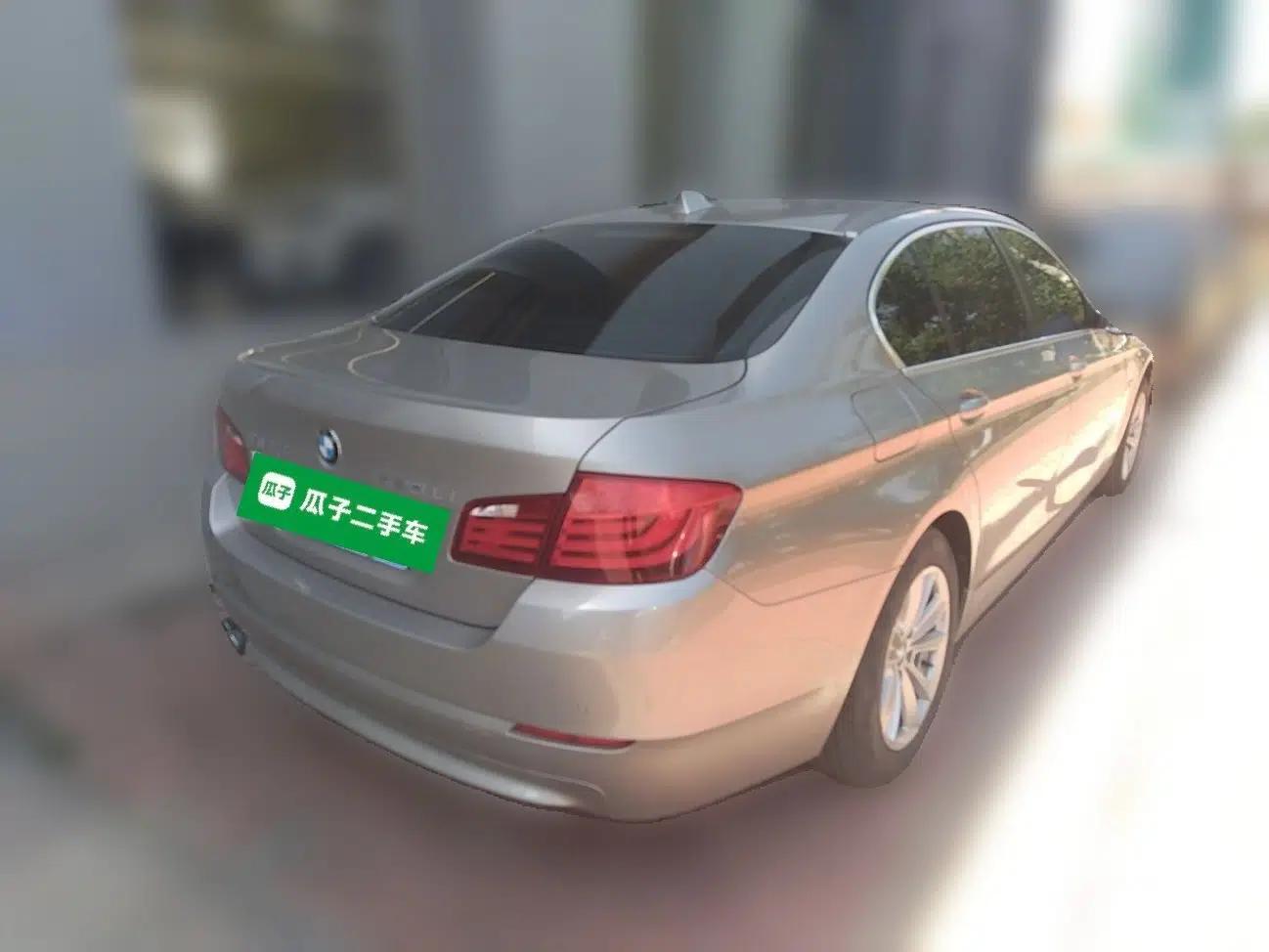 BMW 5 Series 2012 523Li Luxury Model — миниатюра 6