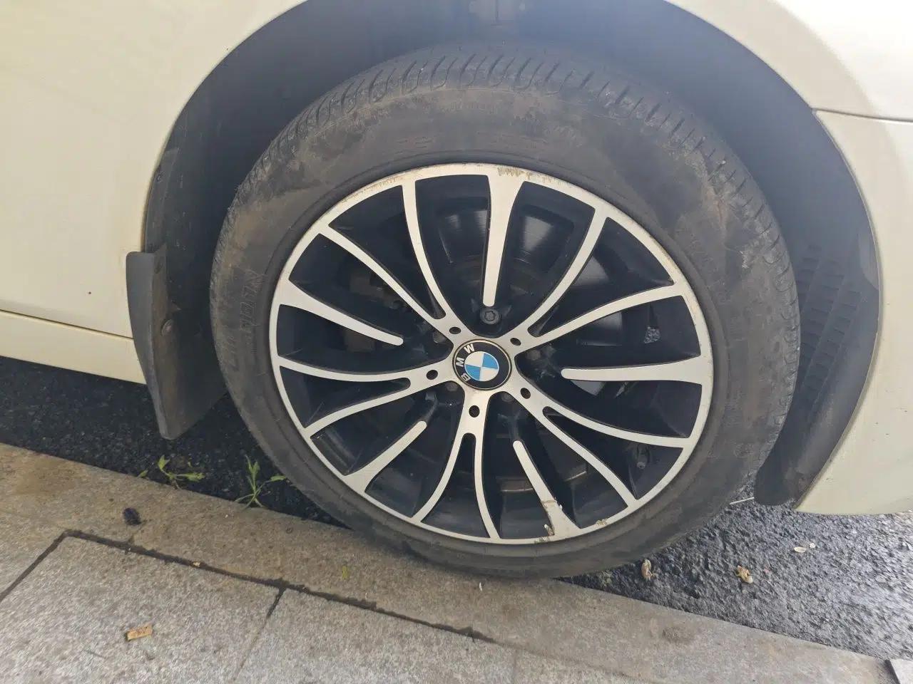 BMW 5 Series 2014 525Li Leading Model — миниатюра 8