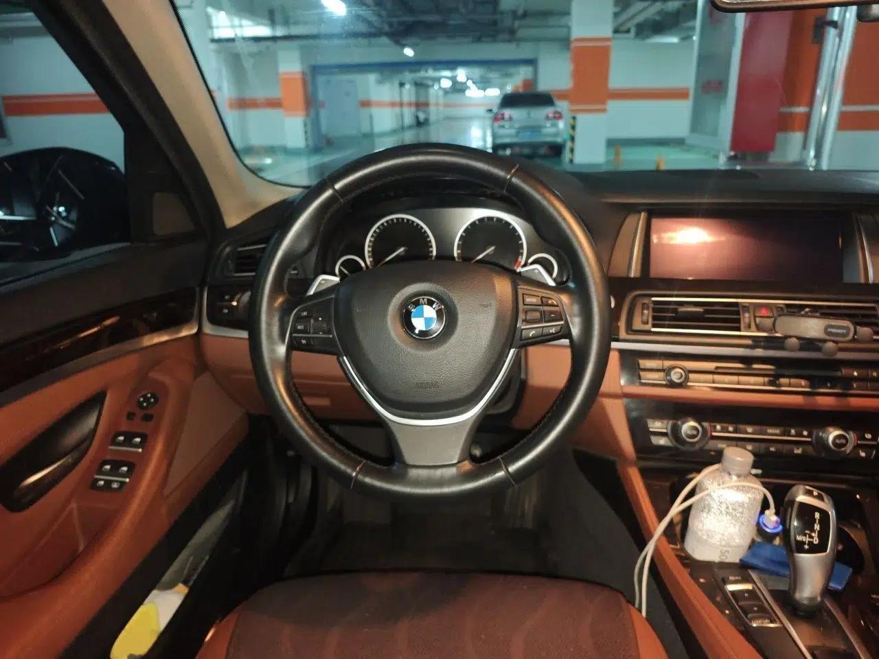 BMW 5 Series 2014 535Li Leading Model — миниатюра 10