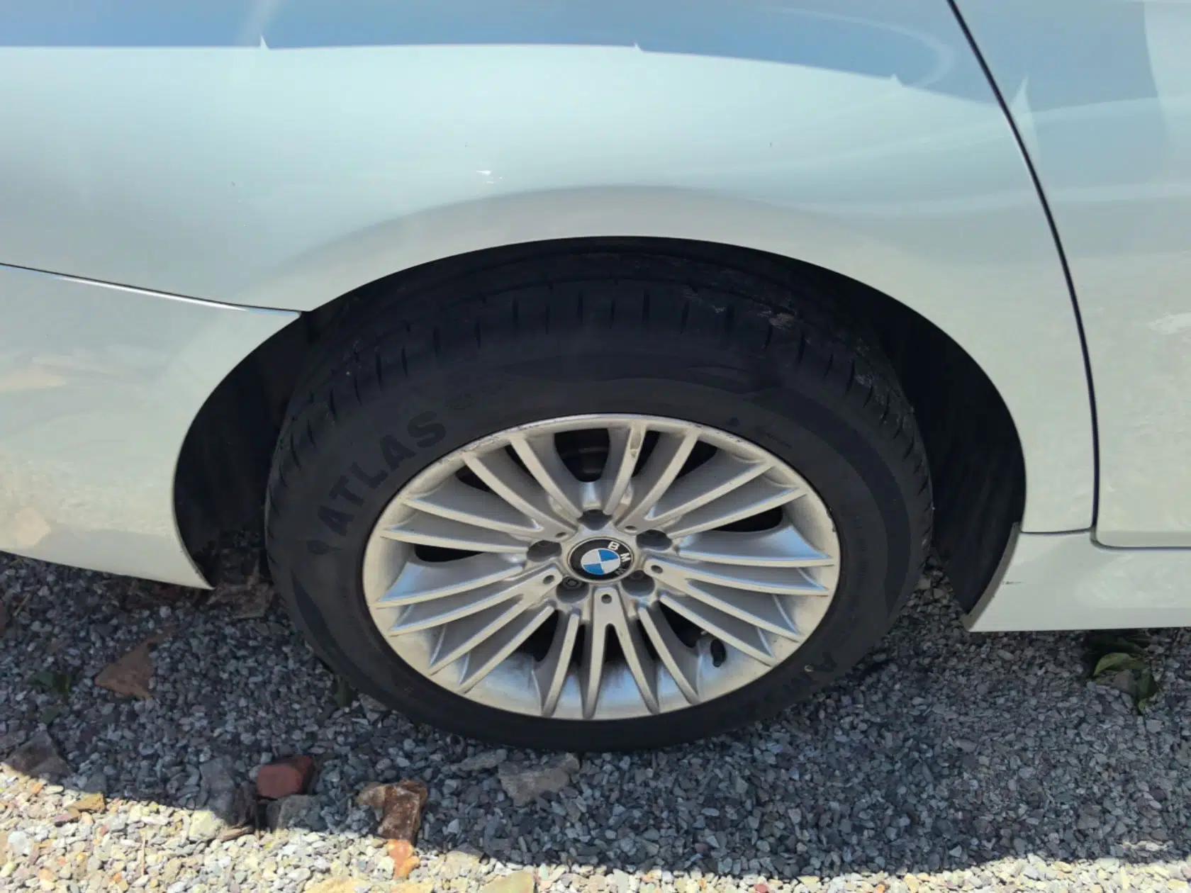BMW 5 Series 2014 525Li Leading Model — миниатюра 11