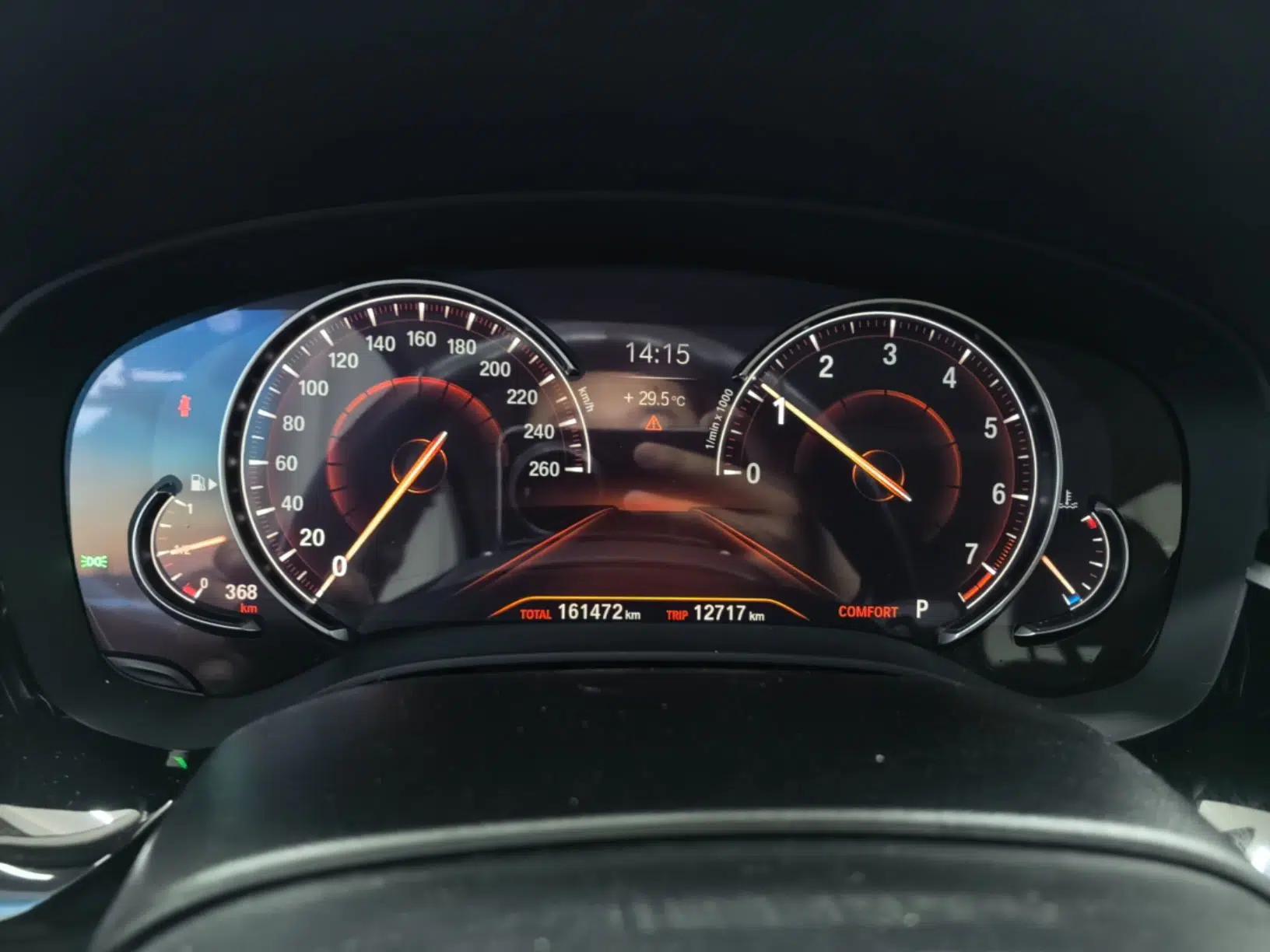 BMW 5 Series 2018 525Li Luxury Package — миниатюра 14