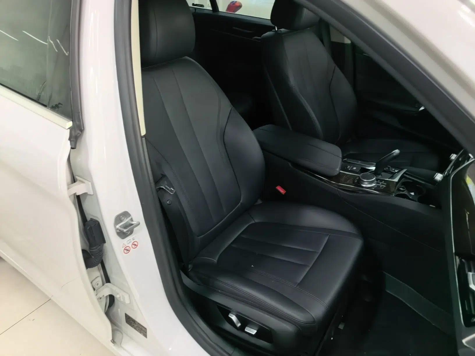 BMW 5 Series 2018 525Li Luxury Package — миниатюра 19