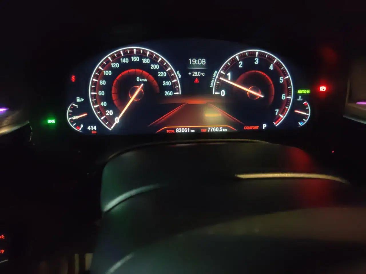 BMW 5 Series 2019 525i M Sport Package — миниатюра 12
