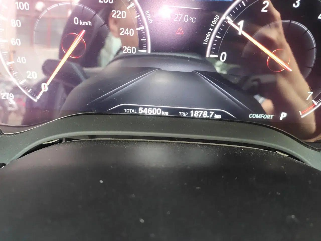 BMW 5 Series 2019 Restyled 525Li M Sport Package — миниатюра 12